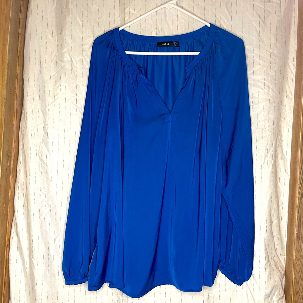 Women’s blouse